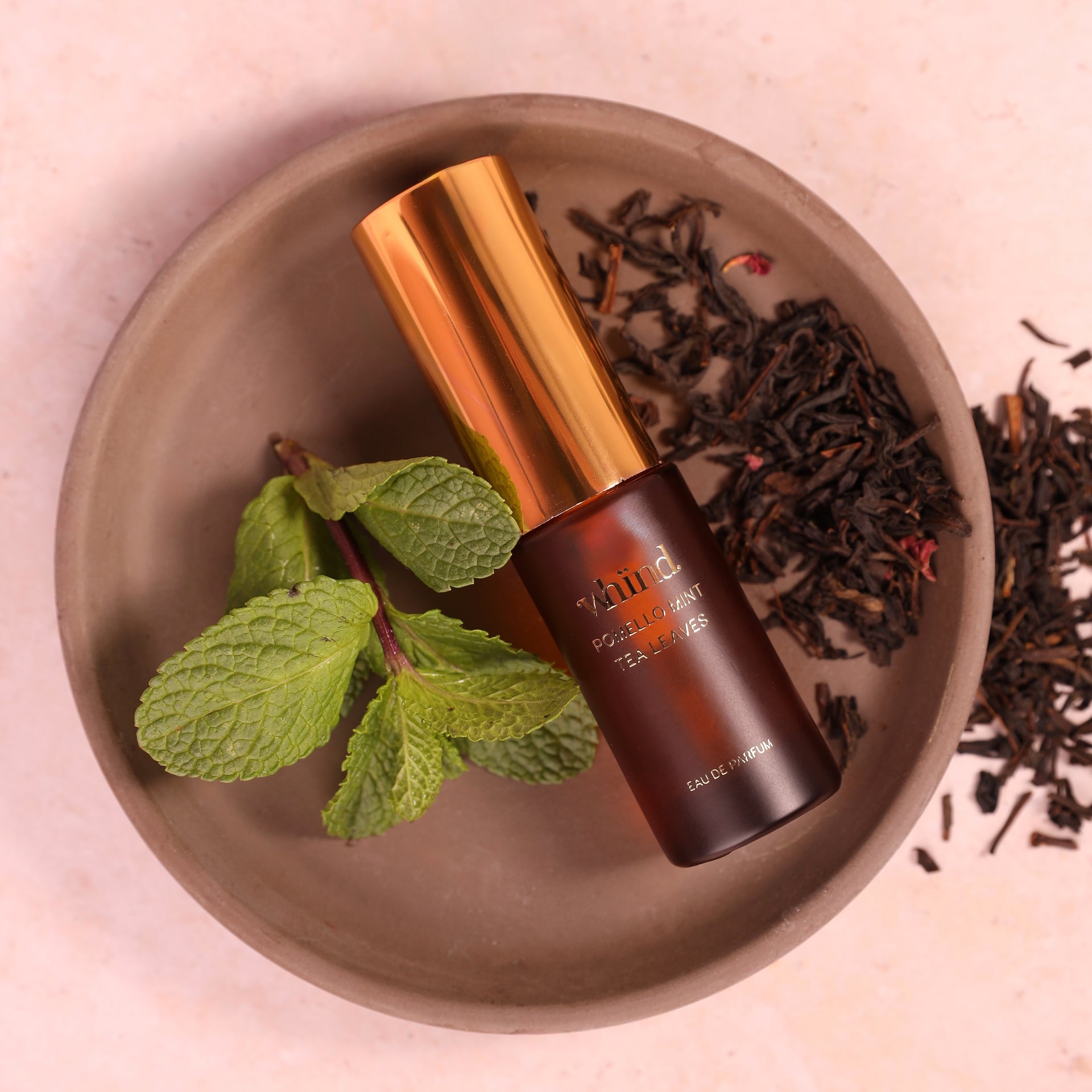 Pomelo Tea Leaves Travel